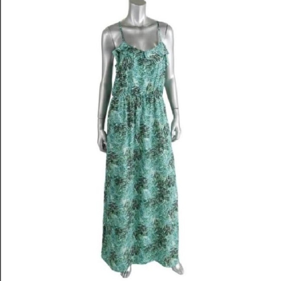 Collective‎ Concepts Green Racerback - Picture 2 of 3